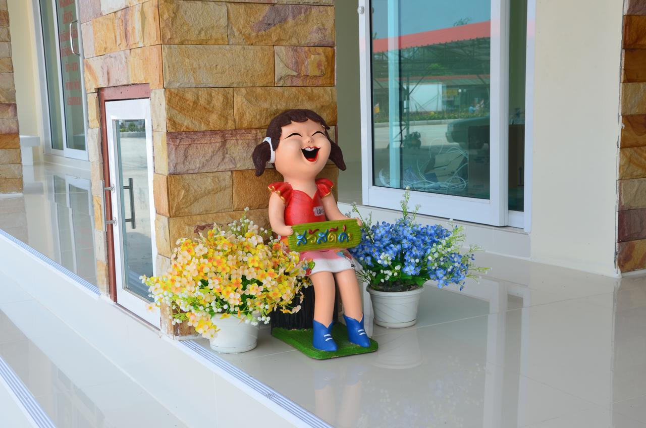Volinta Park Apartment 라용 외부 사진